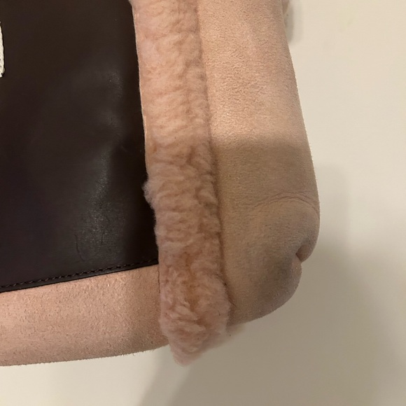 Ugg- pink & brown Ugg purse - Picture 4 of 5